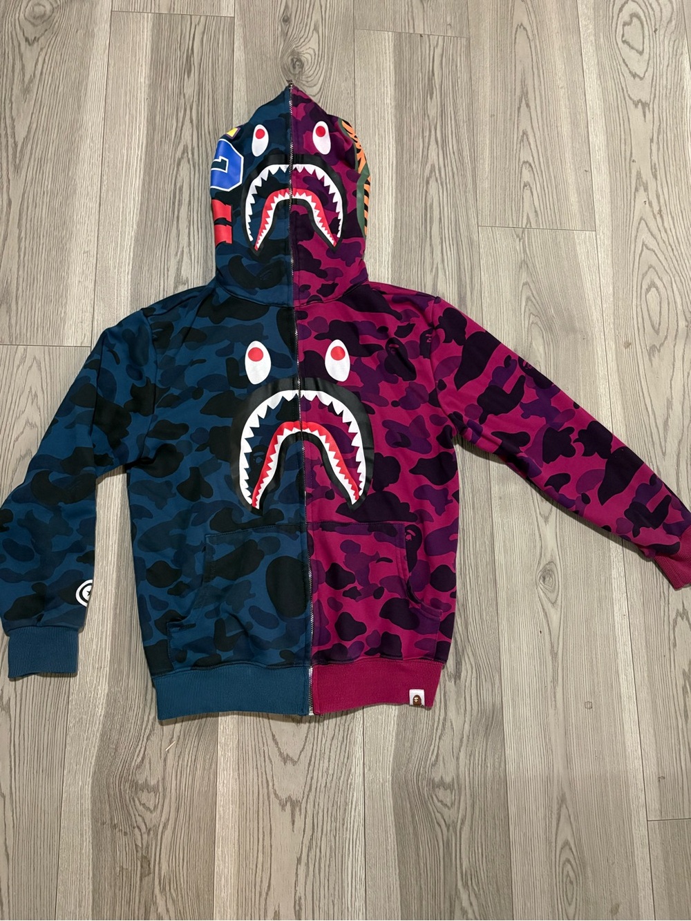 A BATHING APE BAPE Full Zip Hoodie Camo Shark Size Small